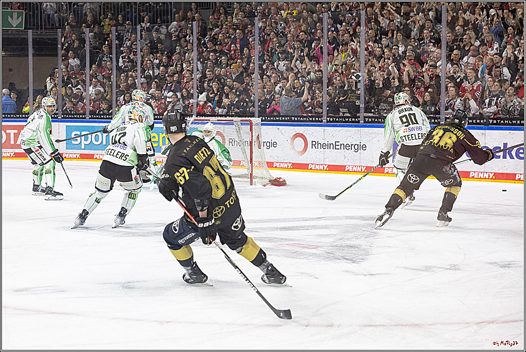 PENNY DEL;  Koelner Haie - Bietigheim Steelers; Koeln, 05.03.2023